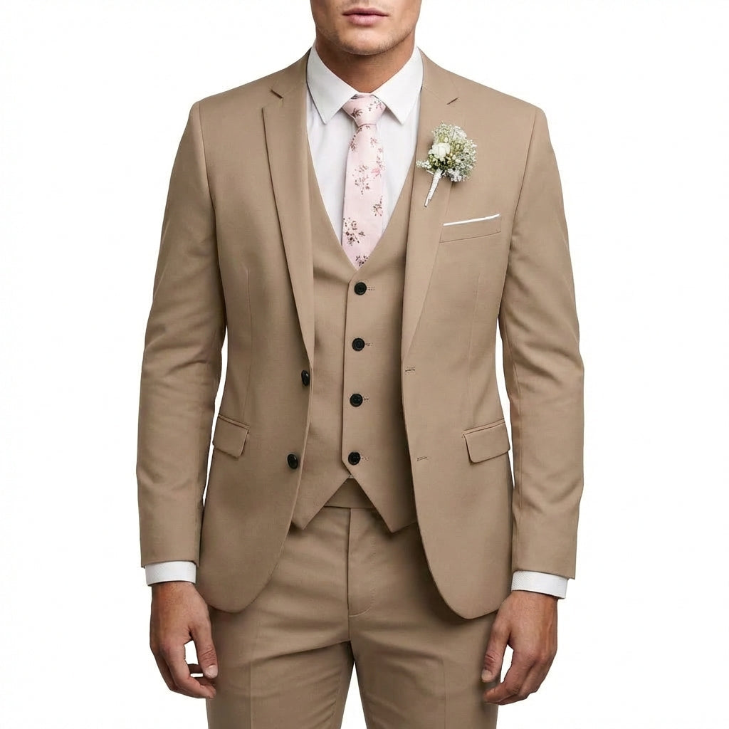 MATEO | TRAJE DE NOVIO HOMBRE CON CHALECO A JUEGO Y SOLAPA DE MUESCA | ELEGANTE