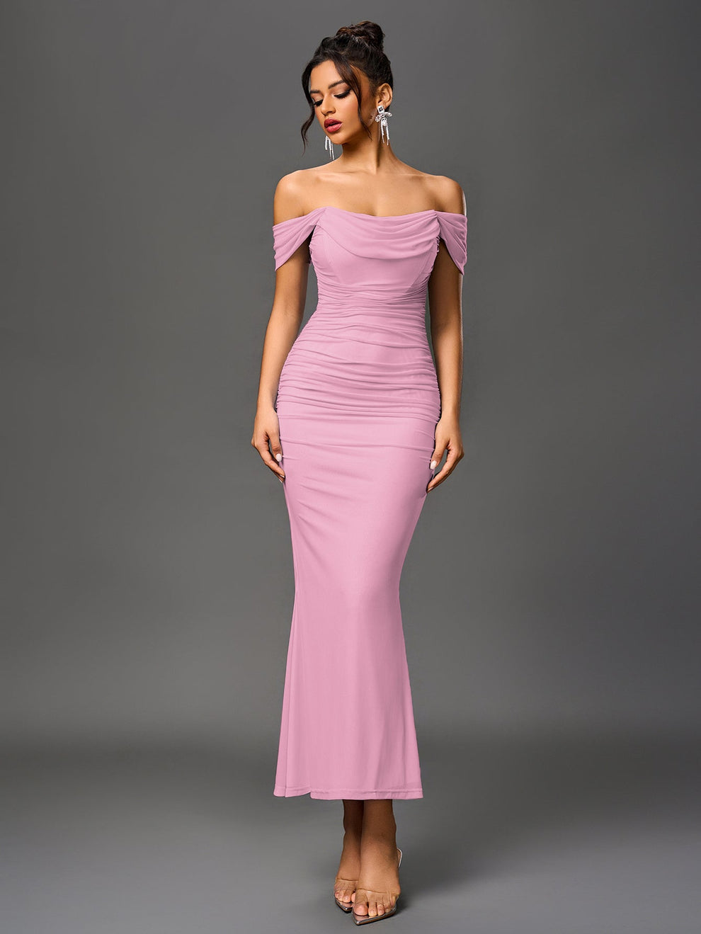 Vestido Estela Ajustado De Fiesta De Verano Elegante De Color Rosa Con Volantes En El Bajo Y Hombros Descubiertos