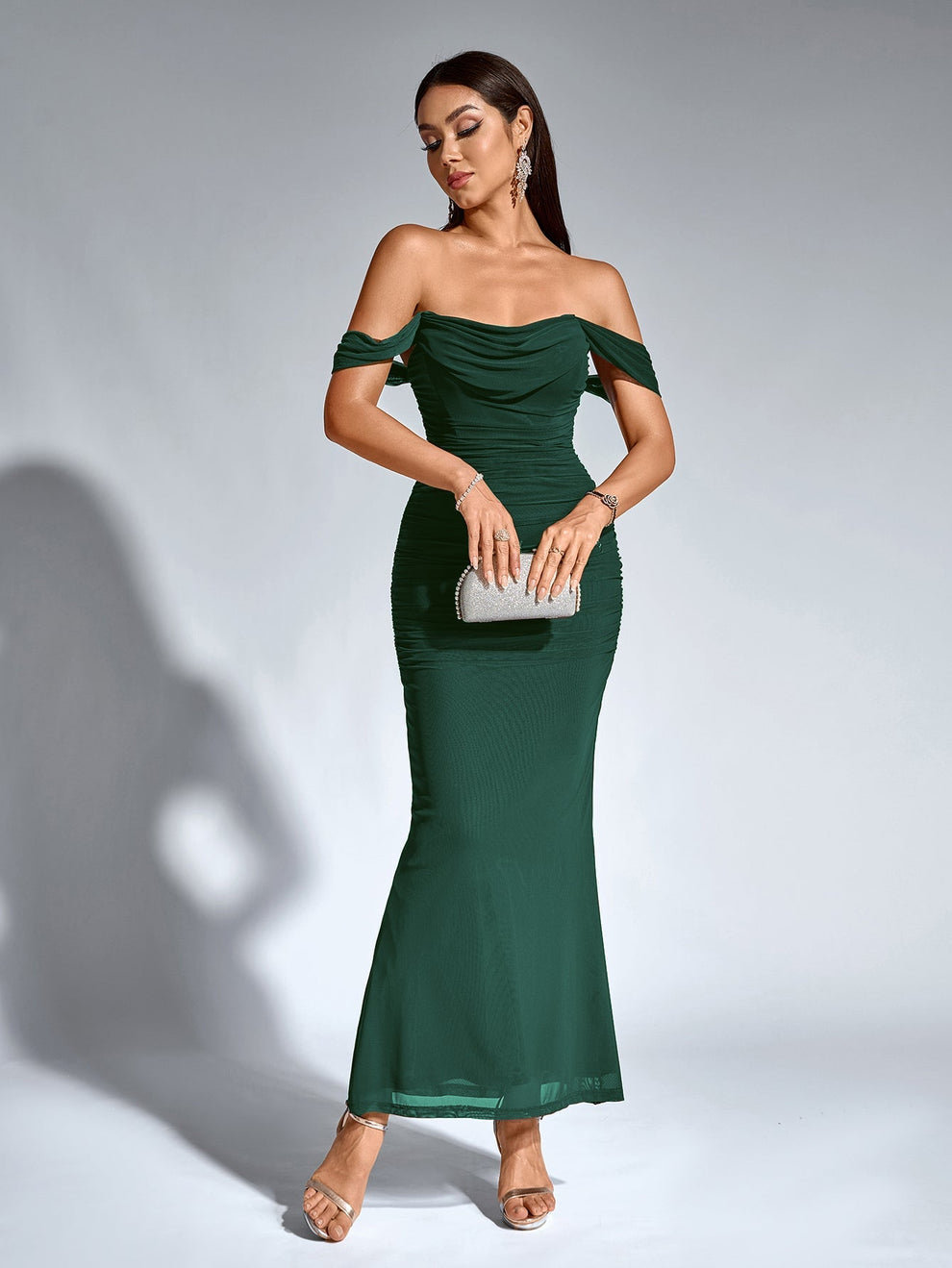 Vestido Estela Ajustado De Fiesta De Verano Elegante De Color Rosa Con Volantes En El Bajo Y Hombros Descubiertos