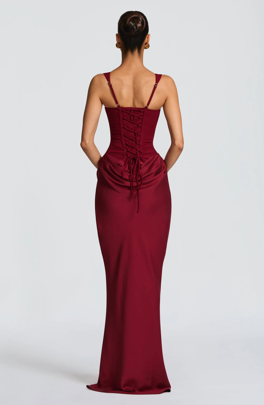 Vestido largo ajustado con espalda descubierta para mujer