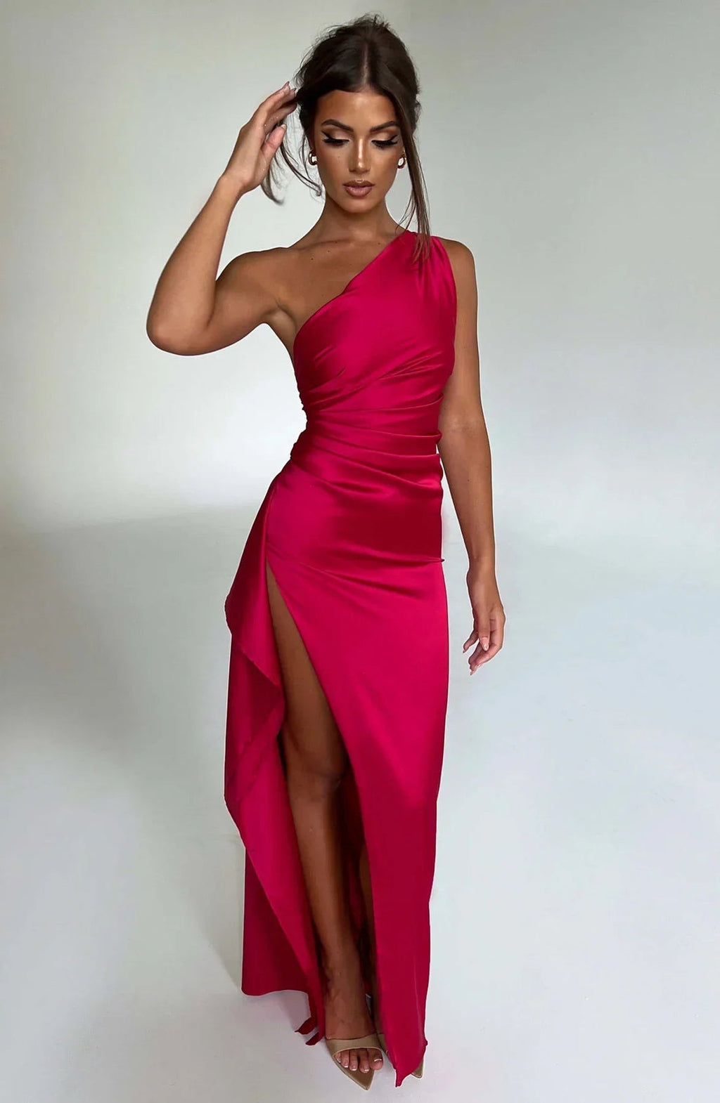 Muriëlle | Hermoso vestido de noche asimétrico con elegante abertura