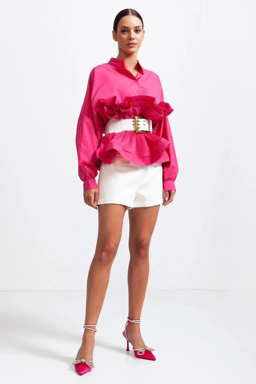 Blusa de mujer con volantes y mangas voluminosas