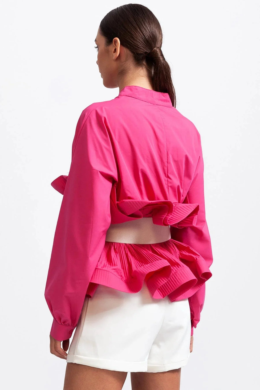 Blusa de mujer con volantes y mangas voluminosas