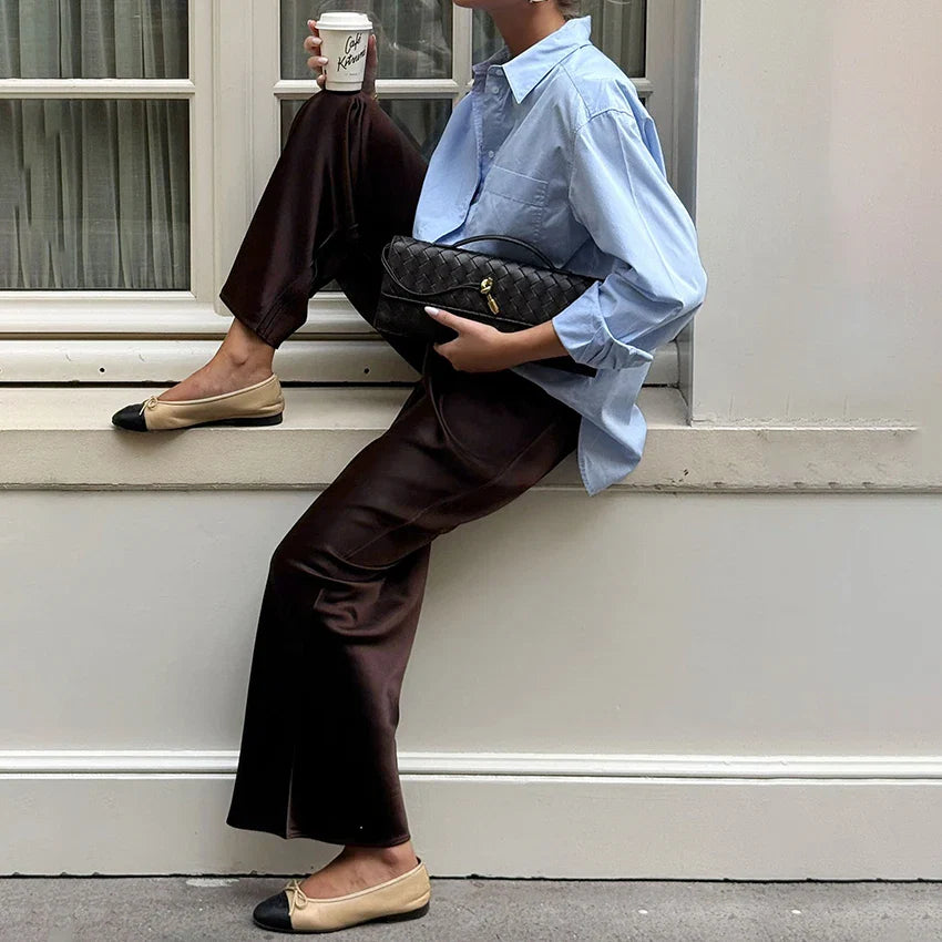 Pantalones elegantes de satén de pierna ancha