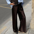 Pantalones elegantes de satén de pierna ancha
